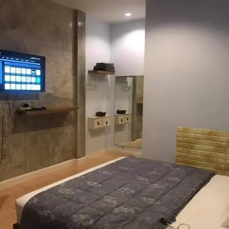 Nonkaja Hostel Pak Chong 外观 照片